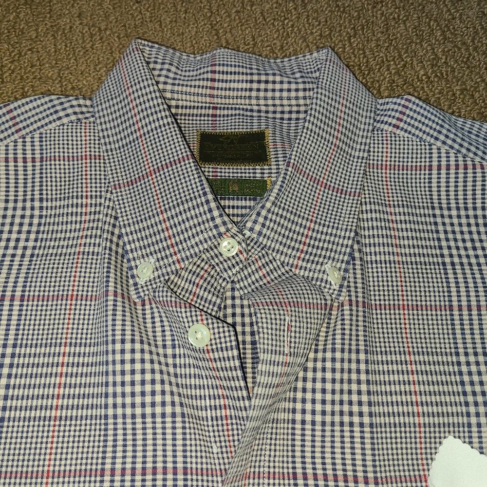 Grey colored Evergreen Shirtmaker men's short sleeve button down dress shirt. - Picture 2 of 9